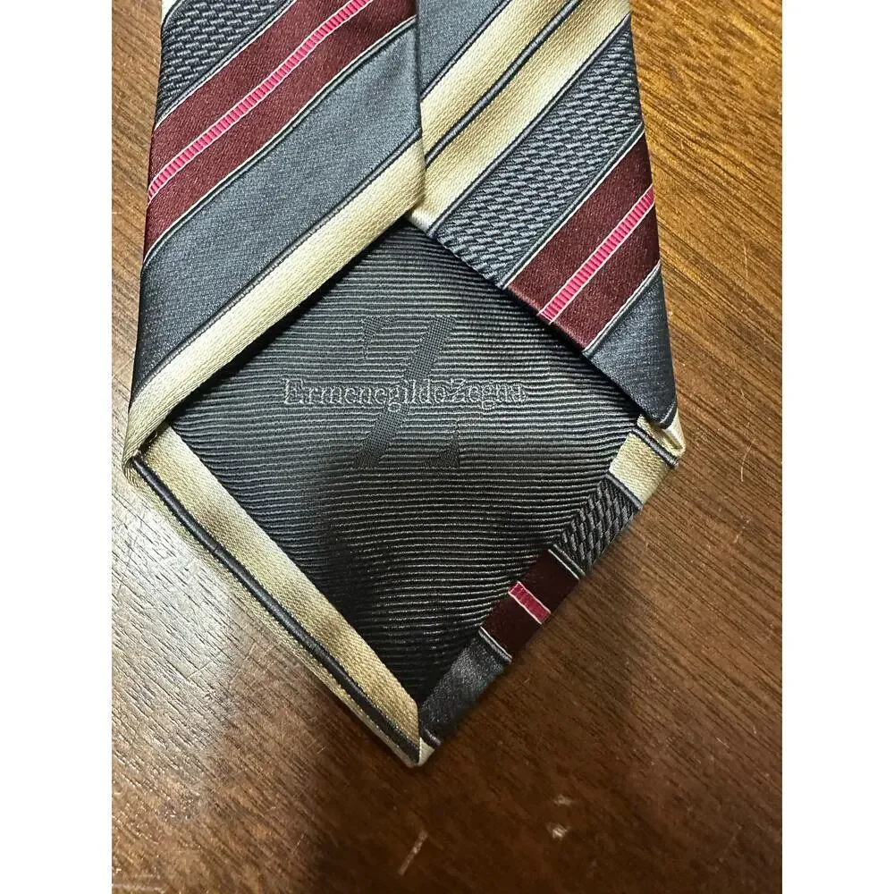Ermenegildo Zegna Silk Blend Striped Tie Men Classy Preppy Luxary Necktie Office